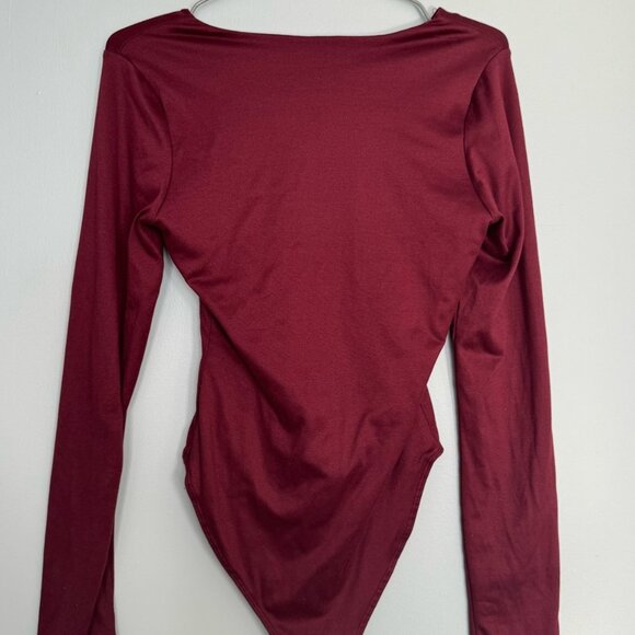 Fashion Nova - Long Sleeve Bodysuit - Picture 5 of 5